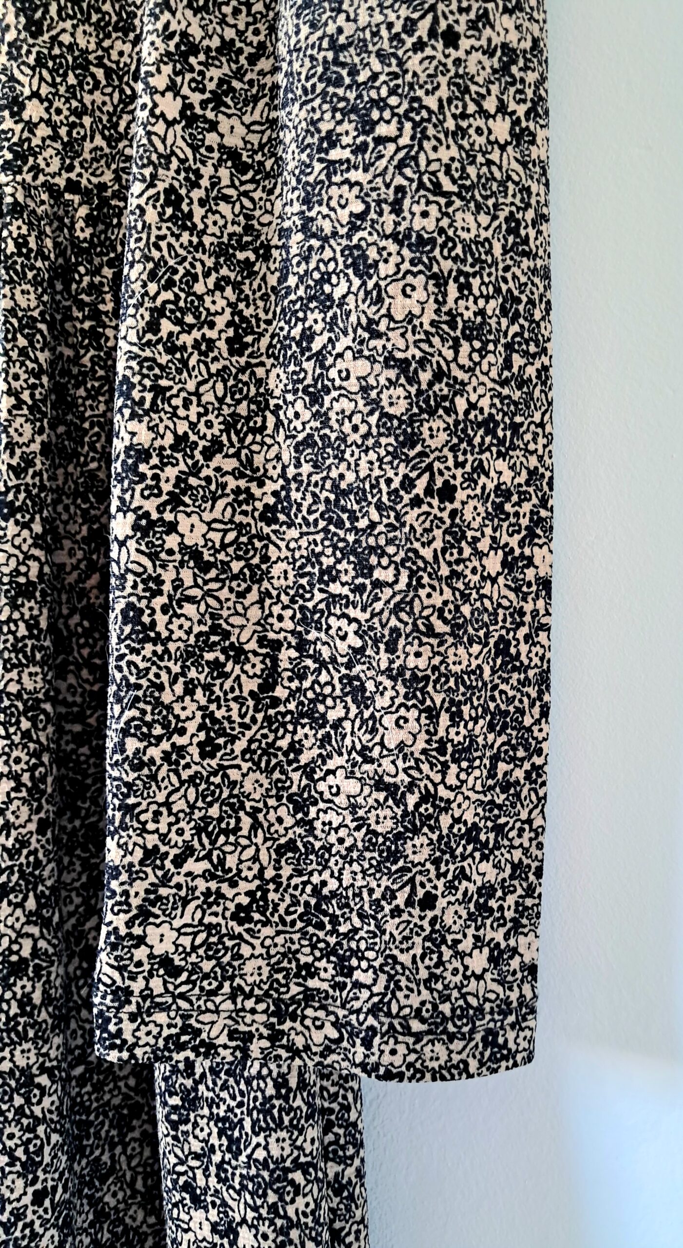 Adorable petite robe volantée - Image 8