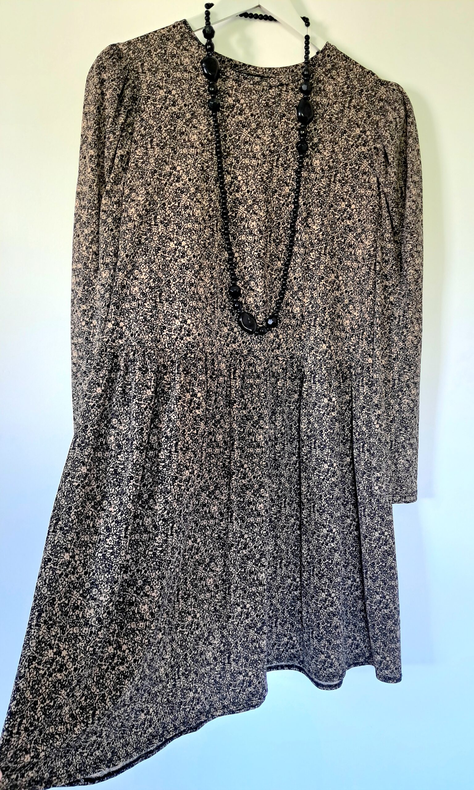 Adorable petite robe volantée - Image 7