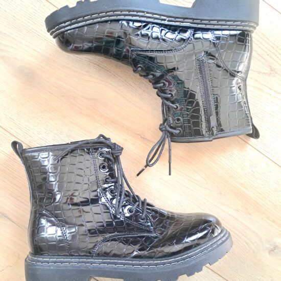 Magnifiques bottines vernies