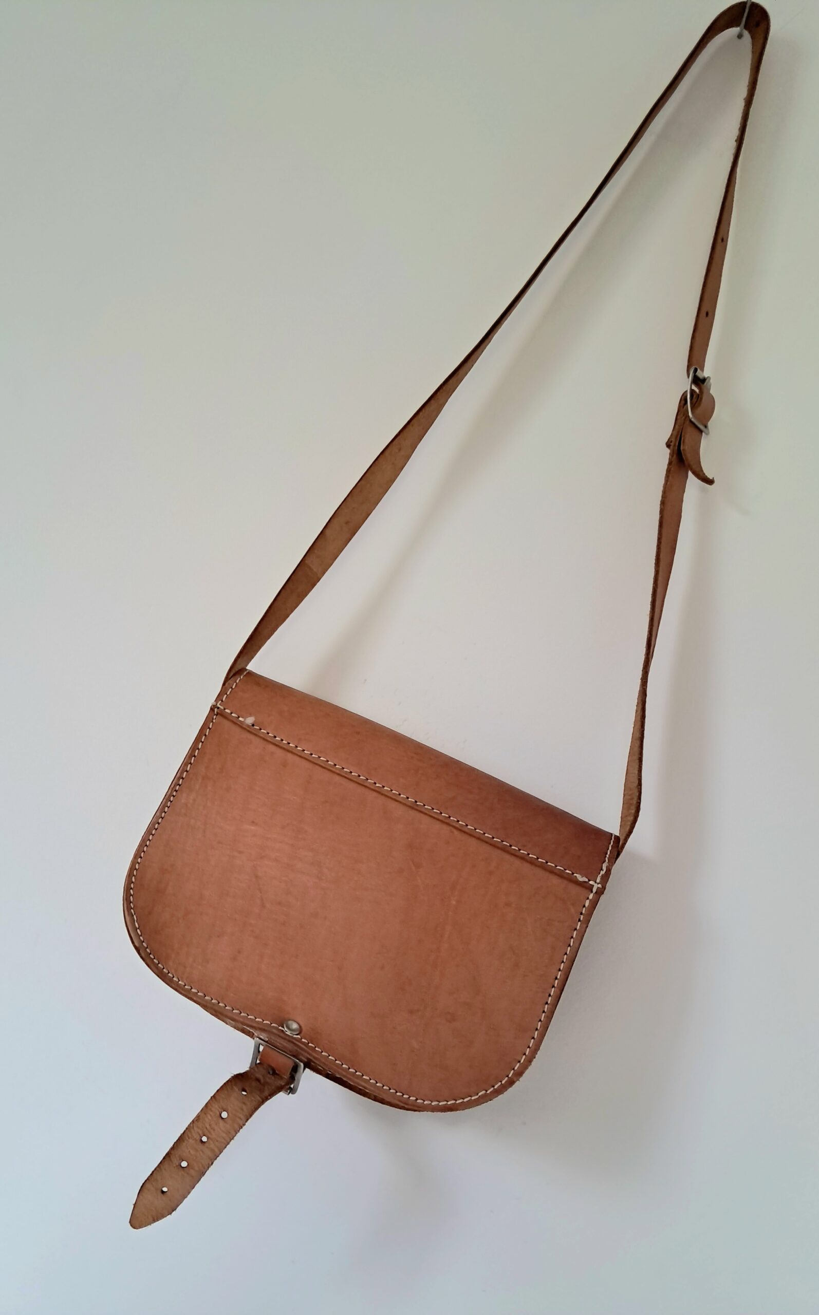 Magnifique besace vintage en cuir - Image 7