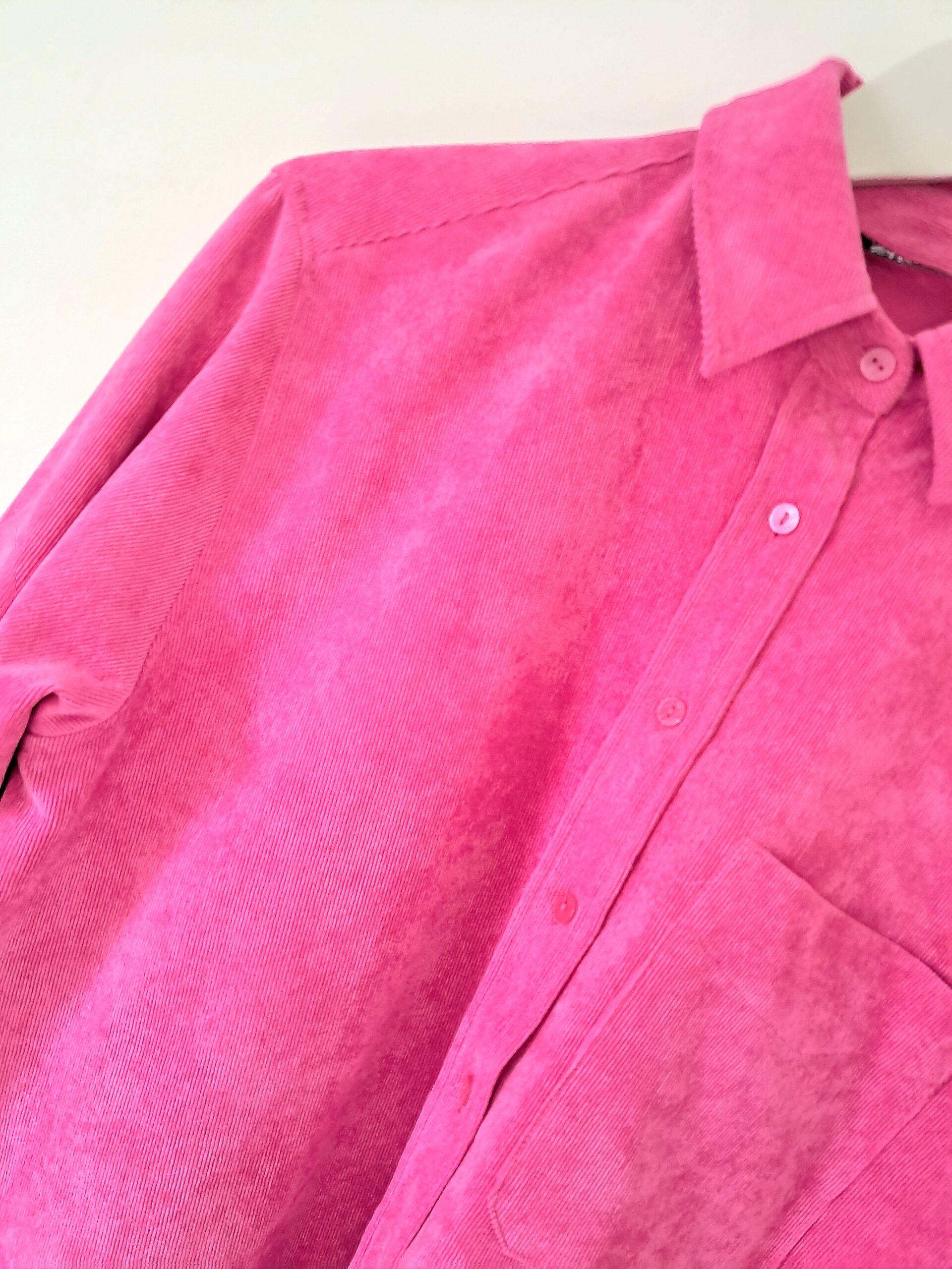 Chemise velours rose oversize - Image 4